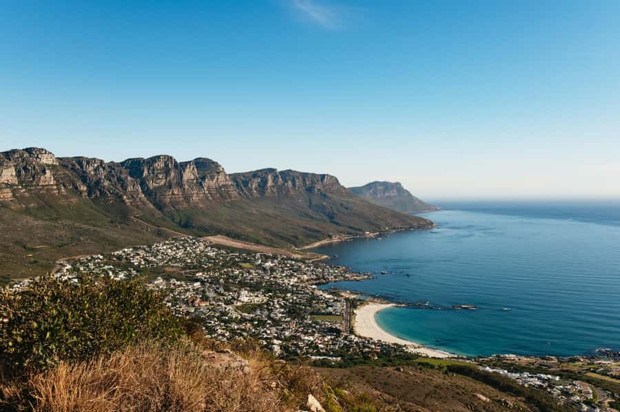 Cape Town: Lion's Head Guided Hike at Sunset - Reaching the summit before sunset