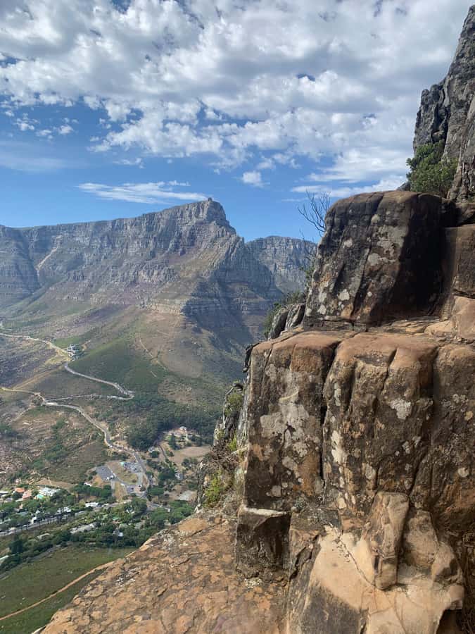 Cape Town: Lion's Head Guided Sunrise/Sunset Hike - Chains, ladders, and the real level of difficulty