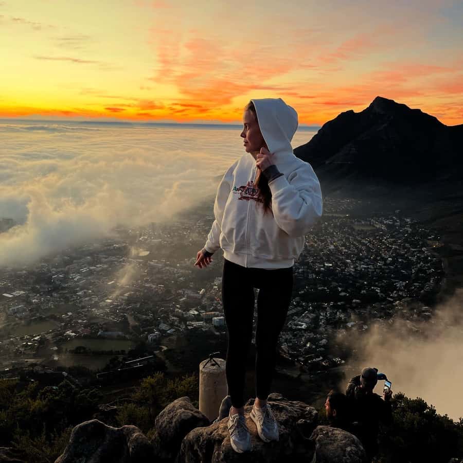 Cape Town: Lion's Head Hike sunrise and sunset (MGG) - Meeting your guide in the parking area
