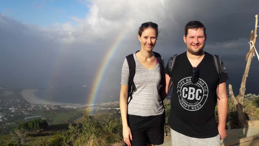 Cape Town: Lion's Head Sunrise Hike - The descent is easier, but do not switch off