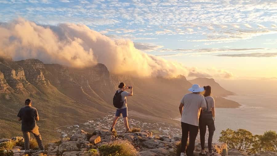 Cape Town: Lion's Head Sunrise or Sunset Guided Hike - Key points to know before you climb
