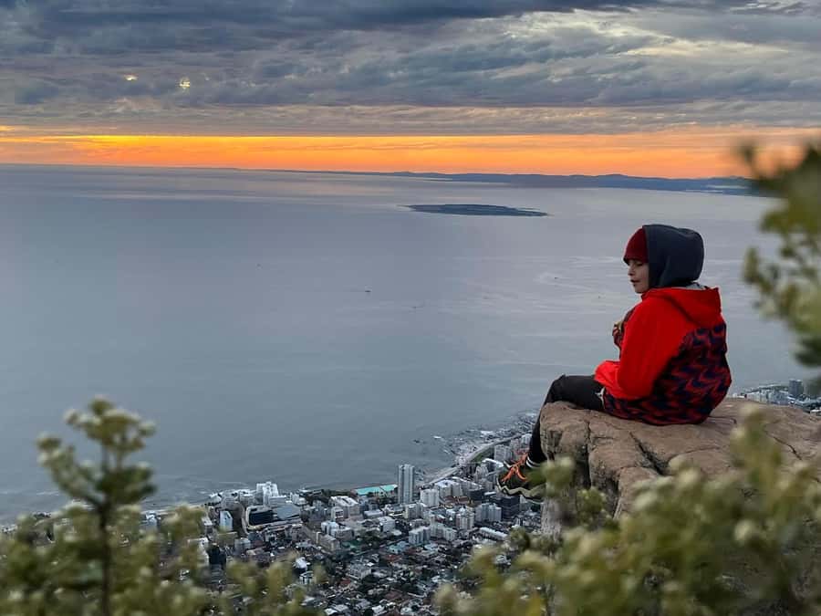 Cape Town: Lion's Head Sunrise or Sunset Hike - The Scrambling Sections Need Respect
