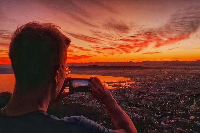 Cape Town: Lion's Head Sunrise/Sunset Hike - Photo stops with a practical advantage