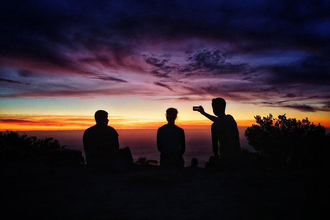 Cape Town: Lion's Head Sunrise/Sunset Hike - Sunrise: a quiet start and changing skies