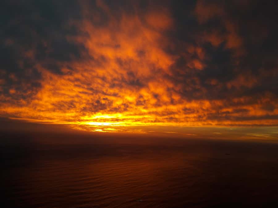Cape Town: Lion's Head Sunrise with coffee or Sunset Hike - Sunset colors and the headlamp descent