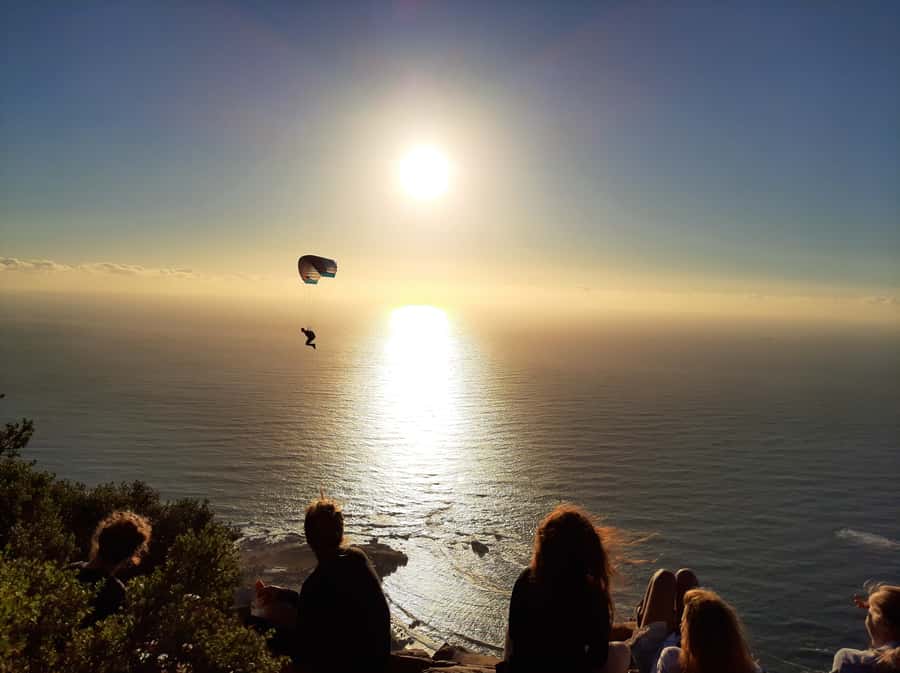 Cape Town: Lion's Head Sunrise with coffee or Sunset Hike - The guides: safety, stories, and photos