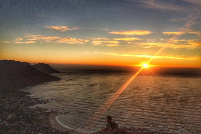 Cape Town: Lion's Head Sunset Hike - How much value do you get for $94.90?