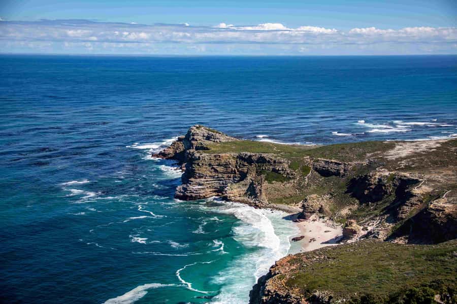 Cape Town: Private Full-Day Cape Point Tour with Penguins - What the private guide adds