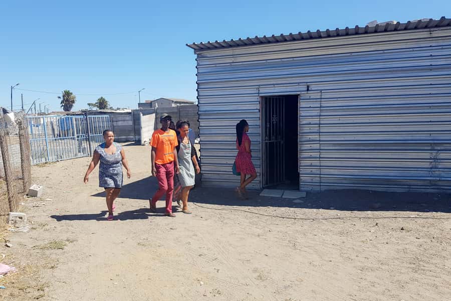 Cape Town: Robben Island Ferry Ticket and Townships Tour - Moving to the V&A Waterfront