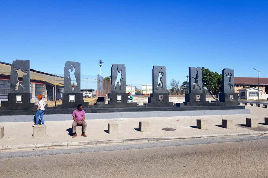 Cape Town: Robben Island Ferry Ticket and Townships Tour - Robben Island and the prison visit