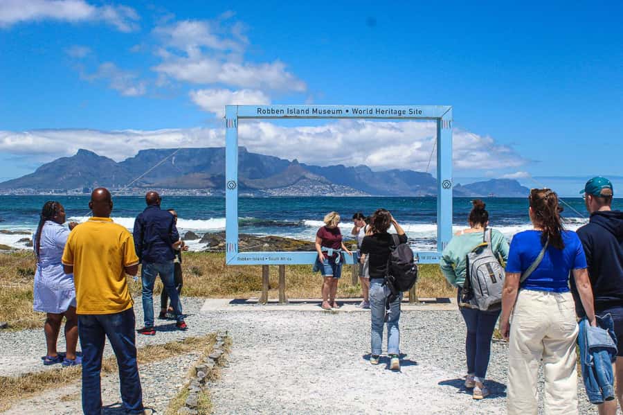 Cape Town: Robben Island plus Table Mountain Tickets - Inside Robben Island’s political past