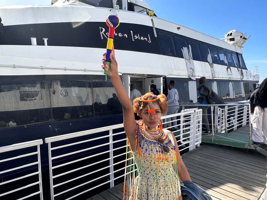 Cape Town: Robben Island & Table Mountain w/Hotel Transfer - Starting at your Cape Town hotel around 8:00