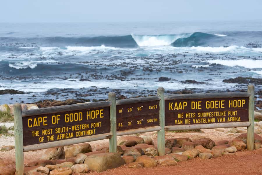 Cape Town's Best: Cape Point & Boulders Beach Group Tour - Maiden’s Cove and the first ocean views