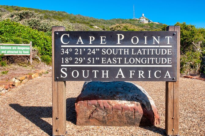 Cape Town Shore Tour: Table Mountain, Penguin & Cape Point - The old lighthouse gives you two ways to reach the view
