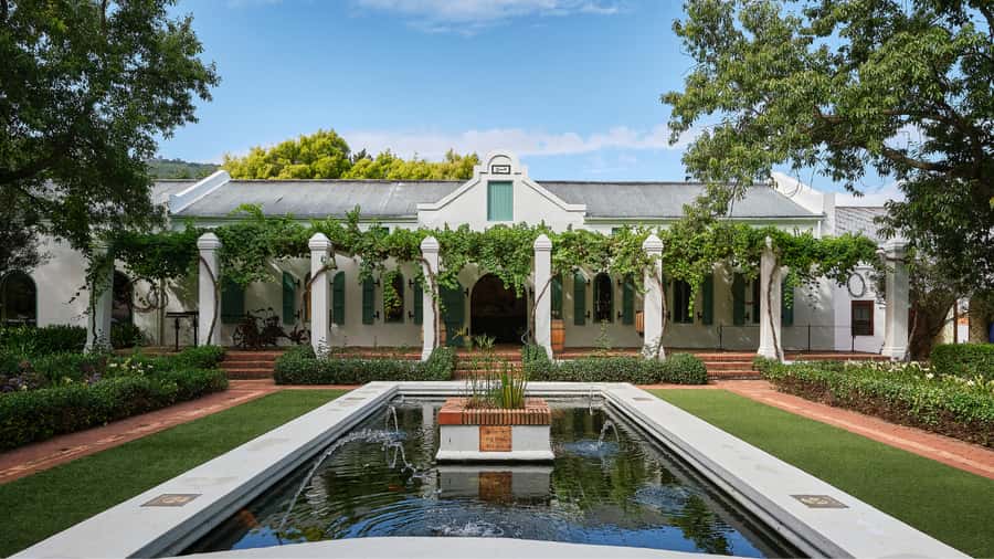 Cape Town: Stellenbosch, Franschhoek and Paarl Wine Day Trip - What the $96 price includes