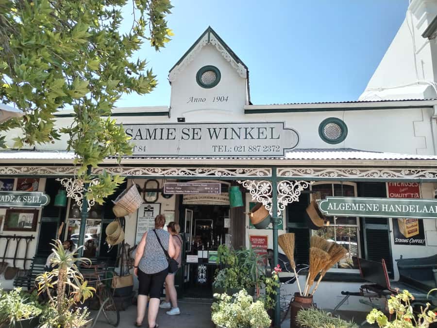 Cape Town: Stellenbosch, Franschhoek, Wine Tasting and Tram - Zevenwacht begins the wine tasting with cheese