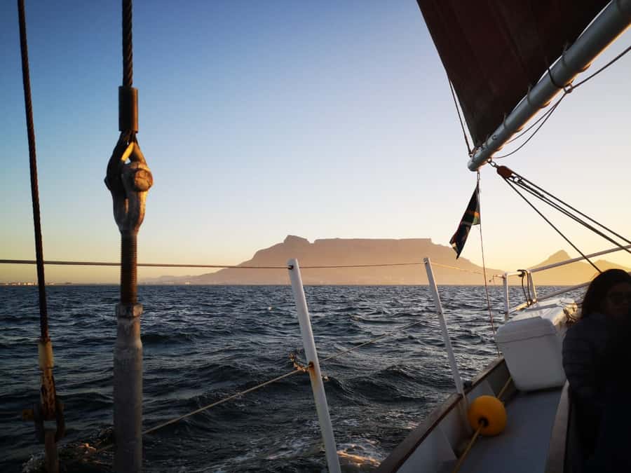 Cape Town: Sunset Cruise from V&A Waterfront with Bubbly - Setting sail on the 58-foot schooner