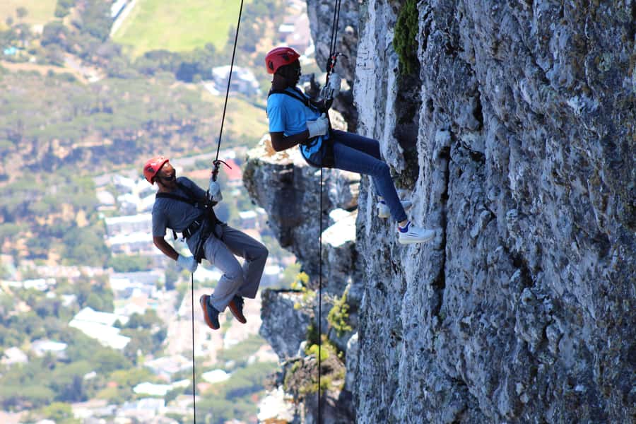 Cape Town: Table Mountain Abseiling Experience - Who should book this adventure