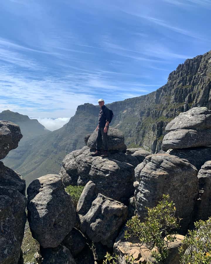 Cape Town: Table Mountain Guided Hike with Spectacular Views - Stories, cultures, and the peaks around Cape Town