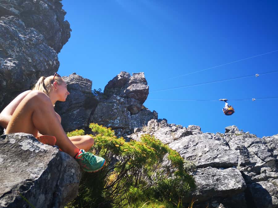 Cape Town: Table Mountain Half–Day India Venster Hike - The first part of the climb: Cape Town below