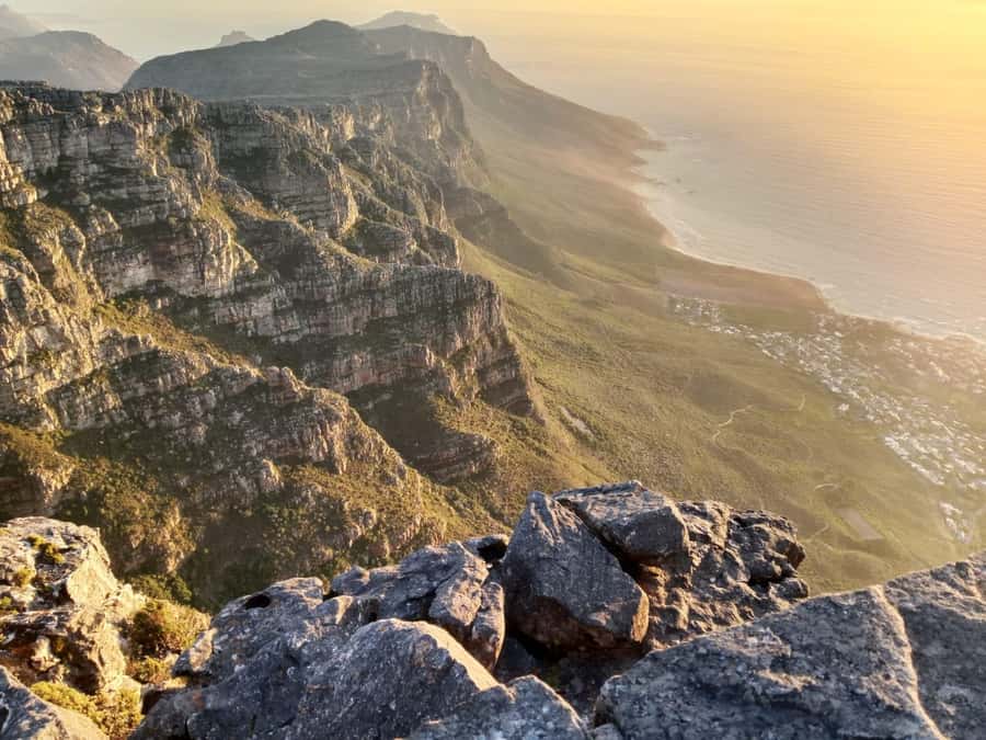 Cape Town: Table Mountain Half-Day Tour with Cable Car Ride - Flora, geology, and cultural meaning