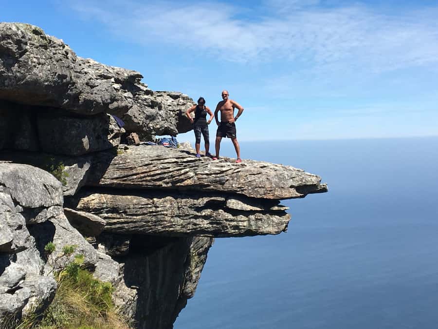 Cape Town: Table Mountain Kasteelspoort Hiking Trail - The summit views toward Camps Bay and Signal Hill