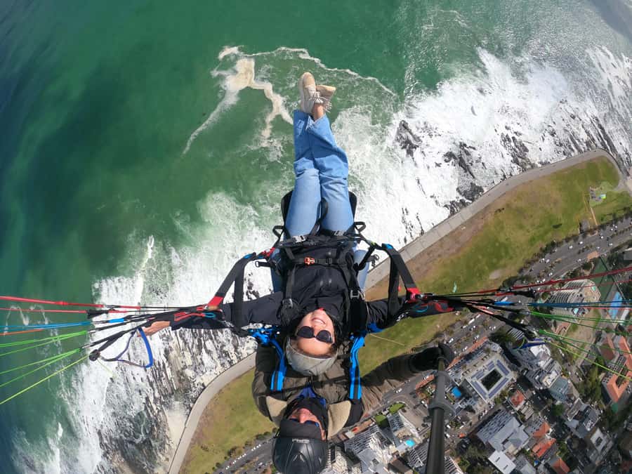 Cape Town: Tandem Paragliding Adventure - Landing near Sea Point