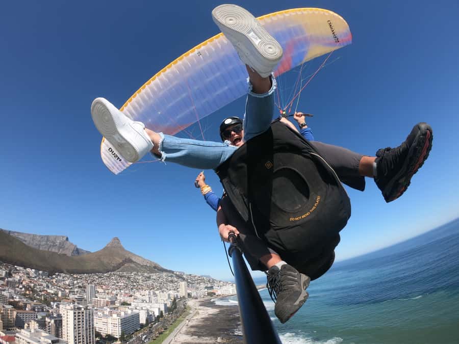 Cape Town: Tandem Paragliding Flight with the Experts - The Landing and Ride Back to Signal Hill