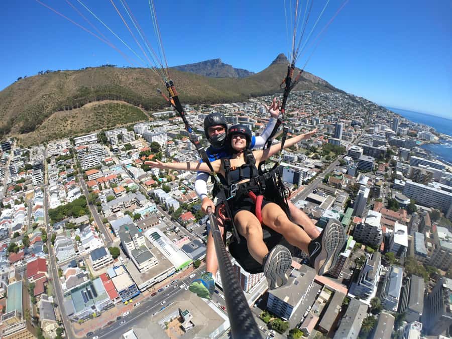 Cape Town: Tandem Paragliding with views of Table Mountain - Why this Cape Town flight is worth considering