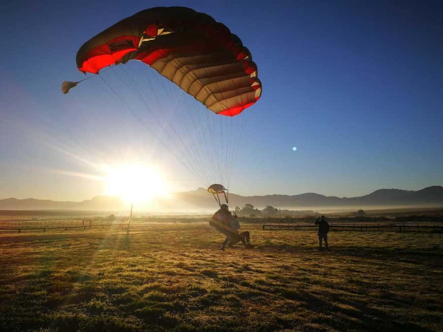 Cape Town: Tandem Skydiving - Arriving at the airfield and getting ready