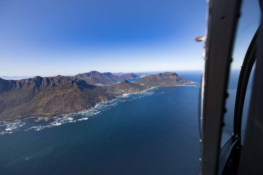 Cape Town to Cape Point Helicopter Flight - 48Min - The 48-minute flight around Table Mountain and the peninsula