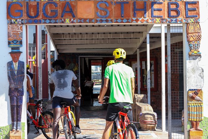 Cape Town - Township Tour with Lunch - Why Langa deserves time on your Cape Town schedule