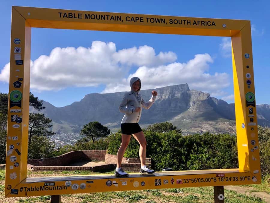 Cape Town: Trail Run Lion's Head and Signal Hill Morning - Meeting at Kloof Neck before sunrise