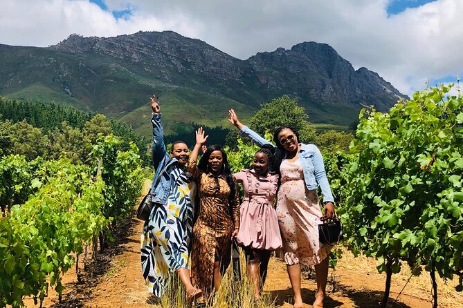 Cape town - Unique Private wine tour Blend & bottle own wine - Lunch Beneath the Simonsberg and Drakenstein Mountains