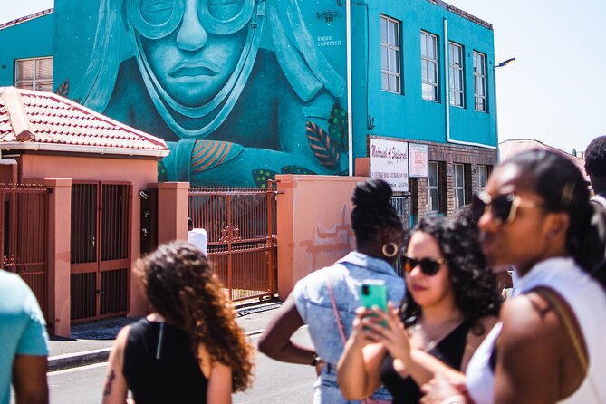 Cape Town: Woodstock Street Art & Culture Tour - Getting there and preparing for the walk