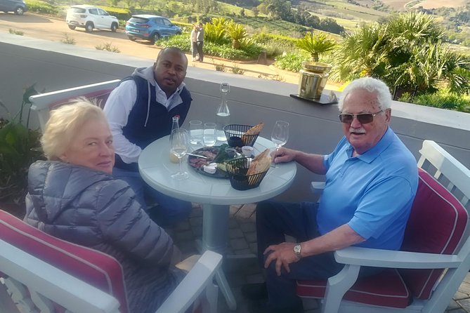 Cape Winelands Tour - Stellenbosch is the natural center of the day