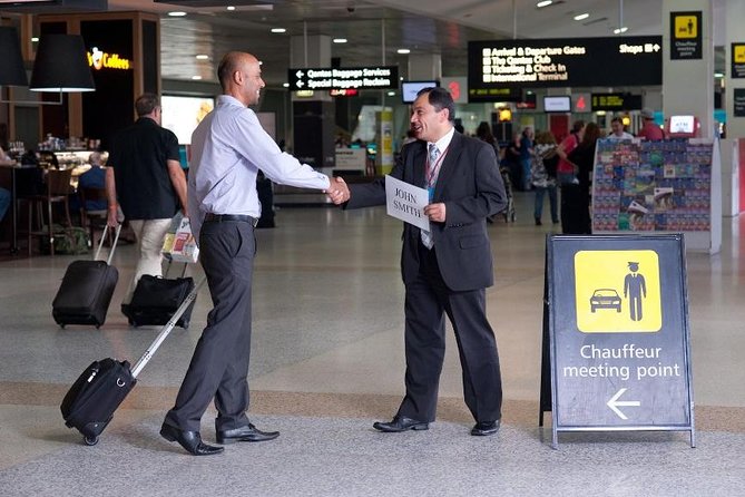 Comfort Private Airport Transfer: OR Tambo Airport (JNB) - Meet-and-greet, luggage help, and the walk to the car