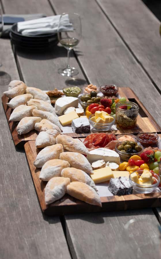 Constantia: Wine Walk with Lunch and Enchanting Stories - Tasting at Groot Constantia