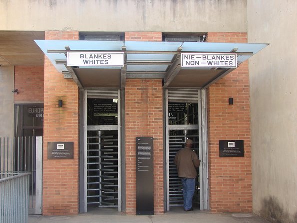 Constitution Hill And Apartheid Museum Combined - How to prepare for a better visit