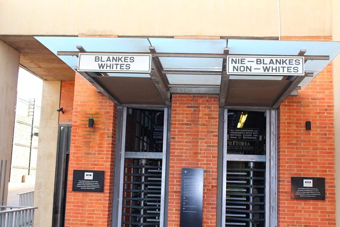 Constitutional Hill,Johannesburg City and Apartheid Museum with Soweto Day Tour - Three hours in Soweto