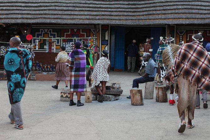 Cradle of Human Kind Tour and Lesedi Cultural Village Day Tour - Maropeng Visitor Centre and the Cradle of Humankind