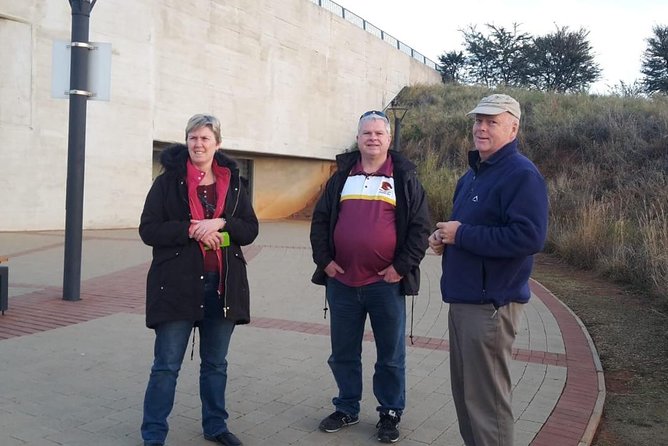 Cradle of Humankind - A look back in time - Motsetse cave and the fossil excavation story