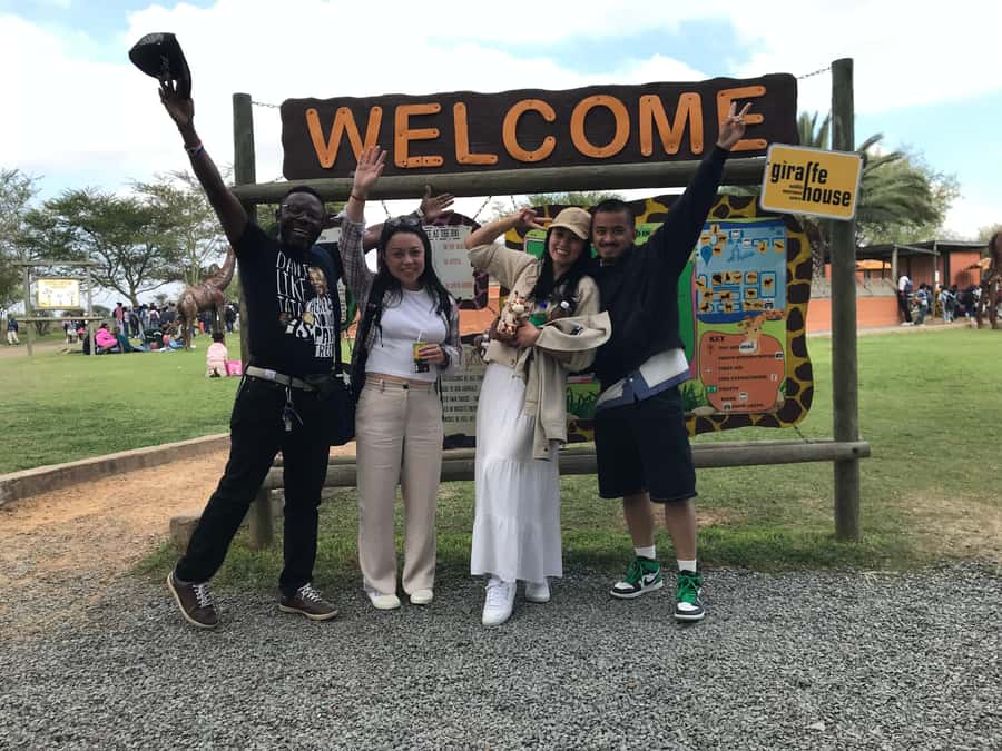 CT:Giraffe house-lions-leopard-tiger and WineTasting - What the day feels like for families