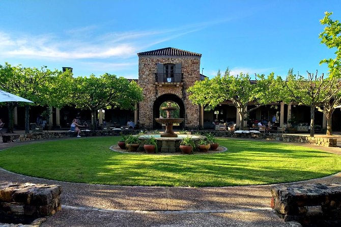 Daily Different small group WINE tour - STELLENBOSCH PICKUP only - How the small group changes the day