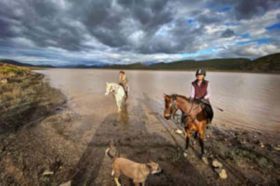 De Rust: Stompdrift Trail - Horse Riding Experience - Through the Stompdrift Dam basin