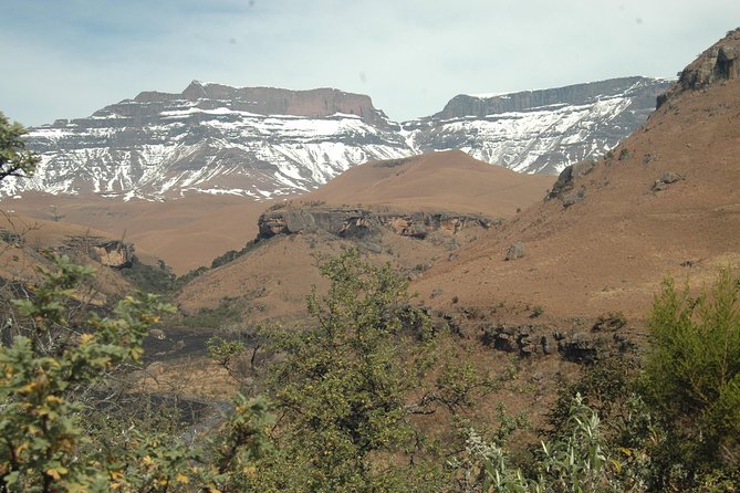 Drakensberg Giant's Castle Cave Art & Mandela Capture Site Tour from Durban - The early start and the road inland