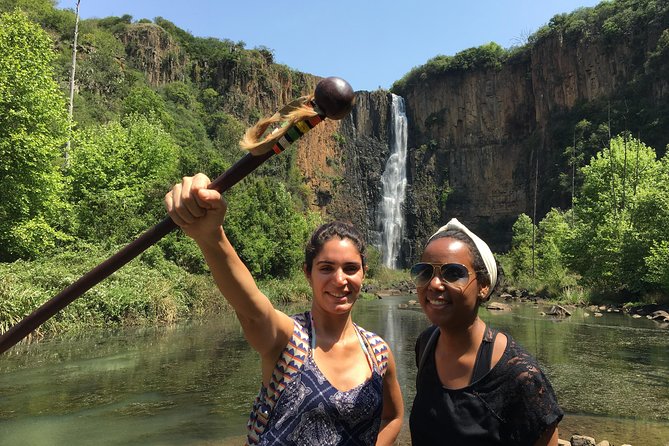 Drakensberg Kamberg Rock Art & Mandela Capture Site Day Tour from Durban - Understanding the San rock paintings