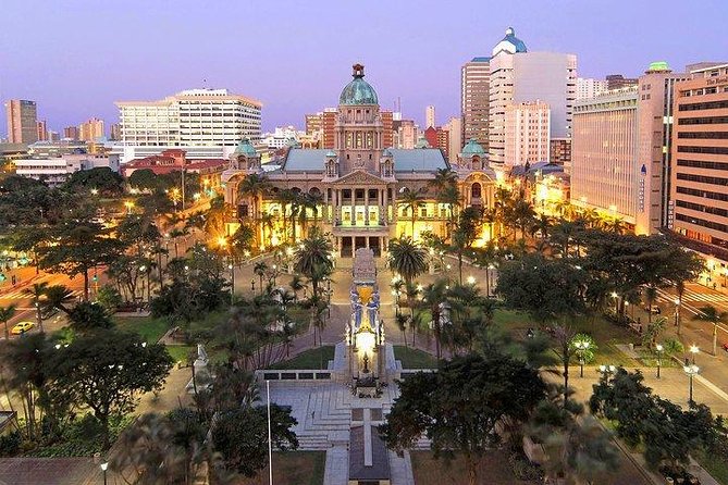 Durban: City Sightseeing and Walking Tour - Victoria Street and the city center