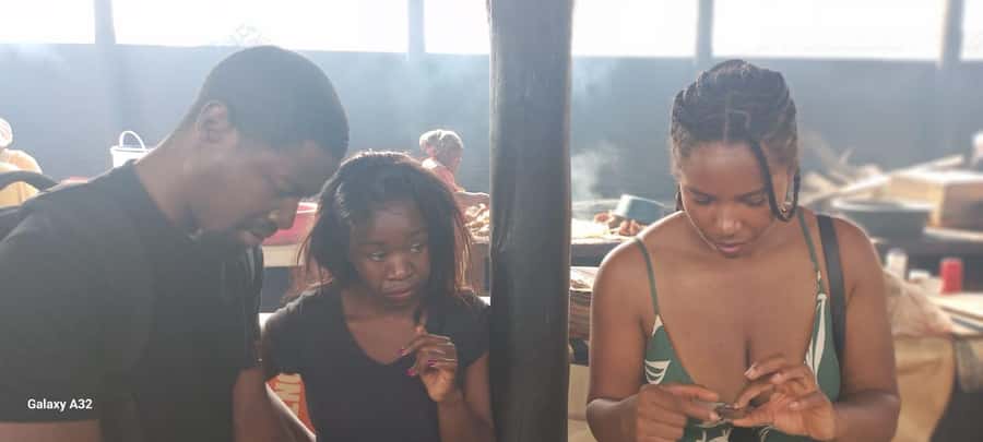 Durban: Local Markets and Culture Guided Walking Tour - The traditional medicine market