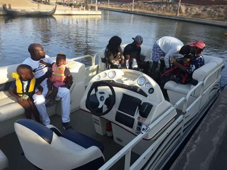 Durban Point Waterfront: Luxury Canal Boat Cruise - Meeting at uShaka Marine World